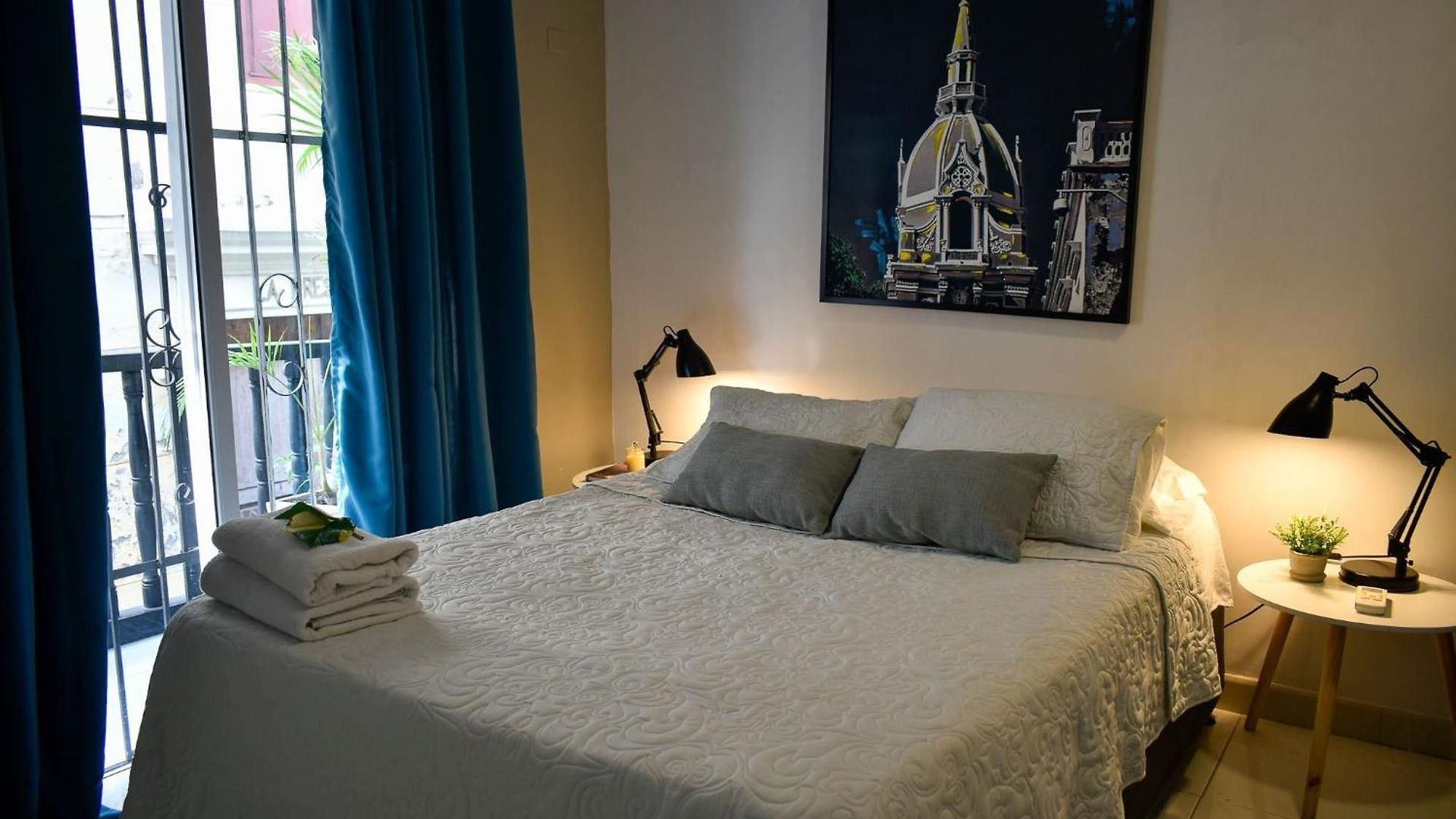 Apartamento En La Ciudad Amurallada De De Indias *