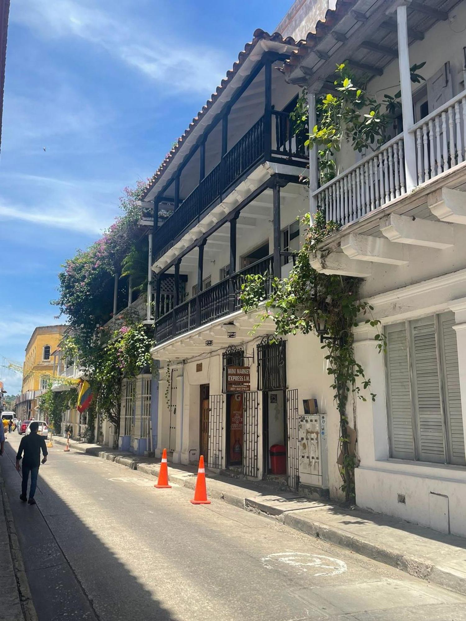 6 Confortable Y Céntrico Apto Apartamento